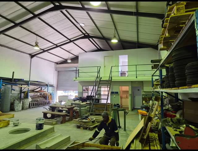540M² WAREHOUSE TO LET IN SAXENBURG PARK 1